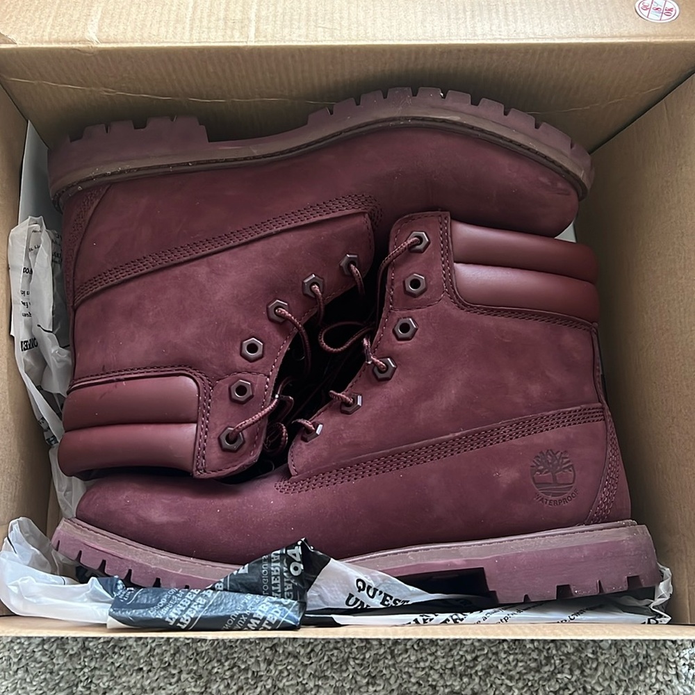 Burgundy Timberlands